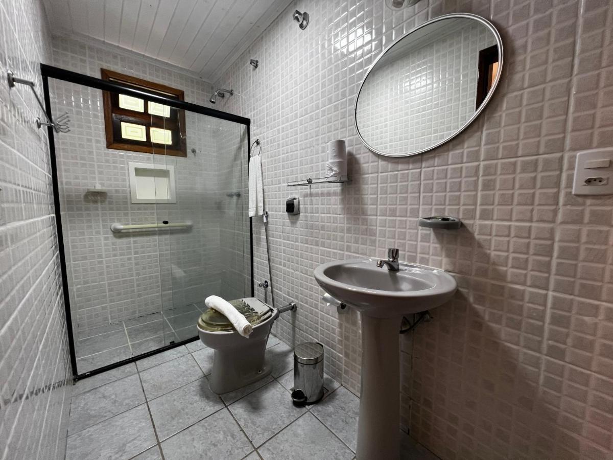 Porto Abraao Pousada Ngoại thất bức ảnh