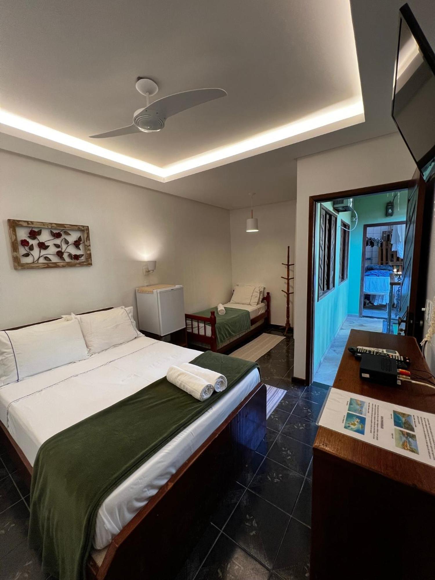Porto Abraao Pousada Ngoại thất bức ảnh